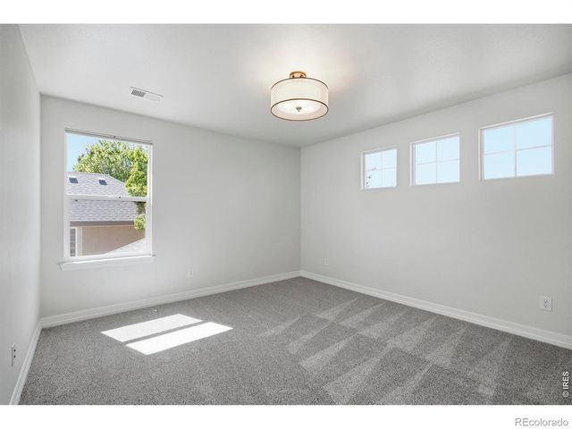 1657 Stardance Circle, Longmont, CO 80504