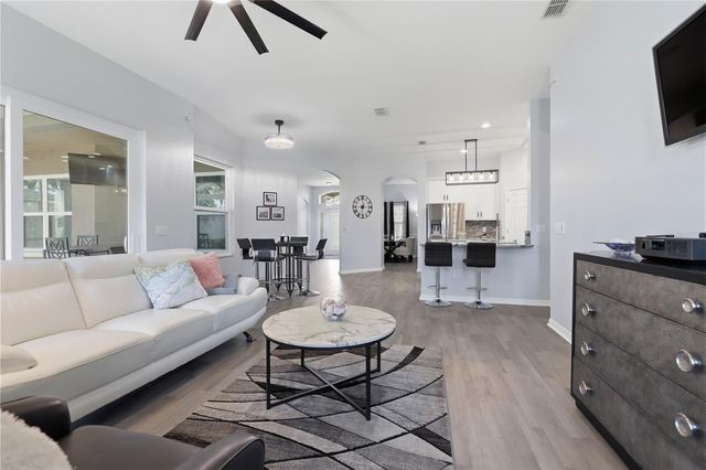 486 WOODFORD DRIVE, Debary, FL 32713