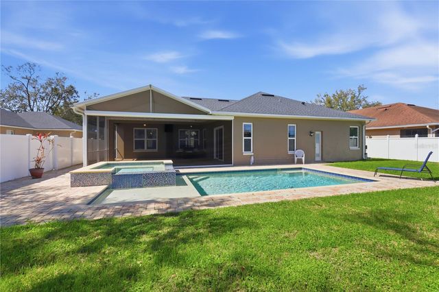 486 WOODFORD DRIVE, Debary, FL 32713