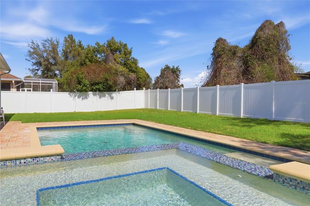 486 WOODFORD DRIVE, Debary, FL 32713