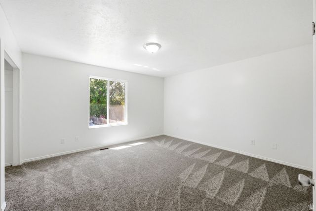 4953 S 3000 W, Roy, UT 84067