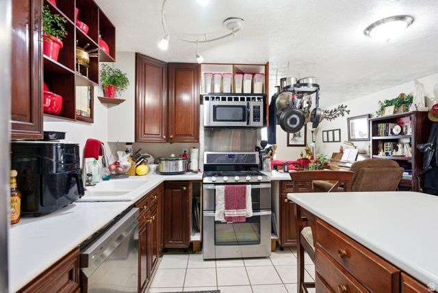 4953 S 3000 W, Roy, UT 84067