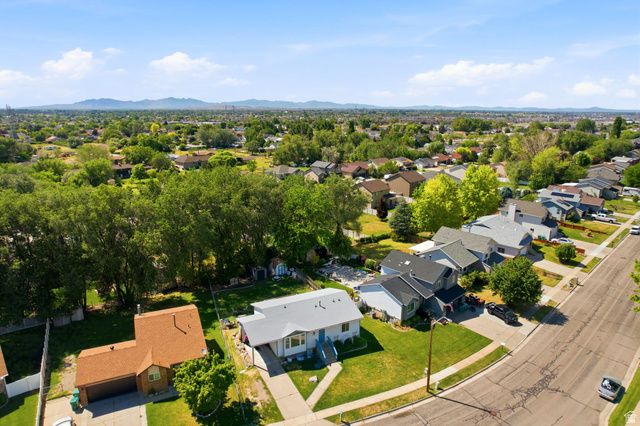 4953 S 3000 W, Roy, UT 84067