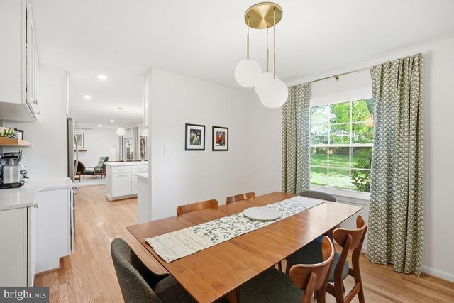 810 DUKE ST, Rockville, MD 20850