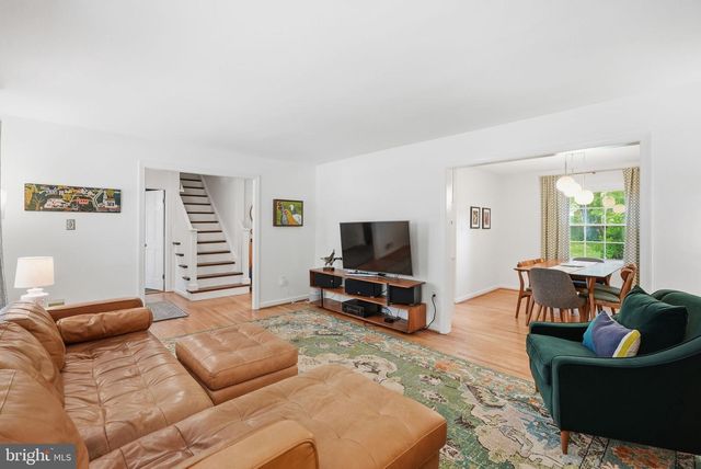 810 DUKE ST, Rockville, MD 20850