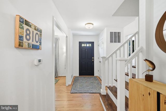 810 DUKE ST, Rockville, MD 20850