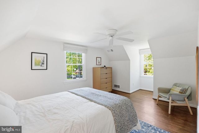 810 DUKE ST, Rockville, MD 20850