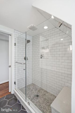 810 DUKE ST, Rockville, MD 20850