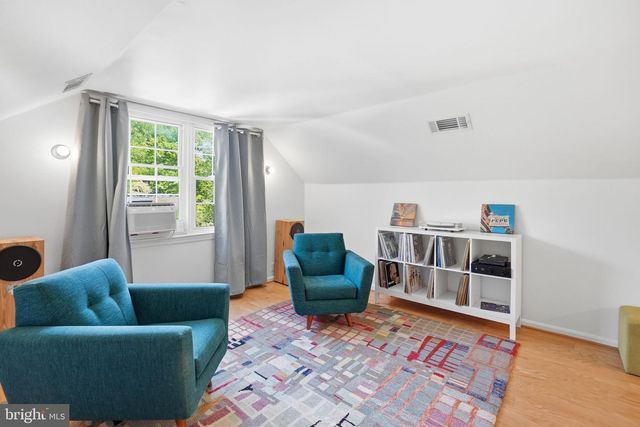 810 DUKE ST, Rockville, MD 20850