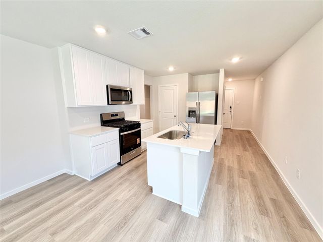 11627 Ruffian Drive, Willis, TX 77318