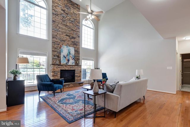 317 N OLD DOMINION LN, Purcellville, VA 20132
