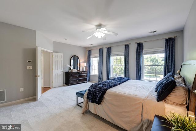 317 N OLD DOMINION LN, Purcellville, VA 20132