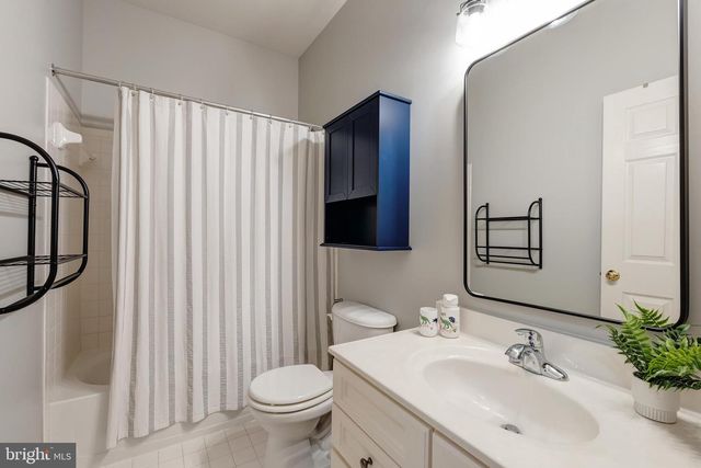 317 N OLD DOMINION LN, Purcellville, VA 20132