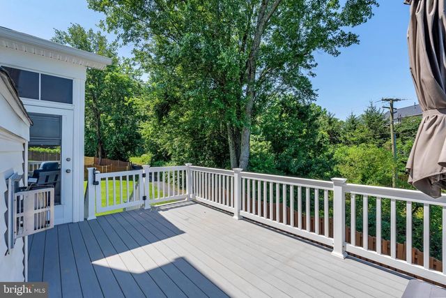 317 N OLD DOMINION LN, Purcellville, VA 20132