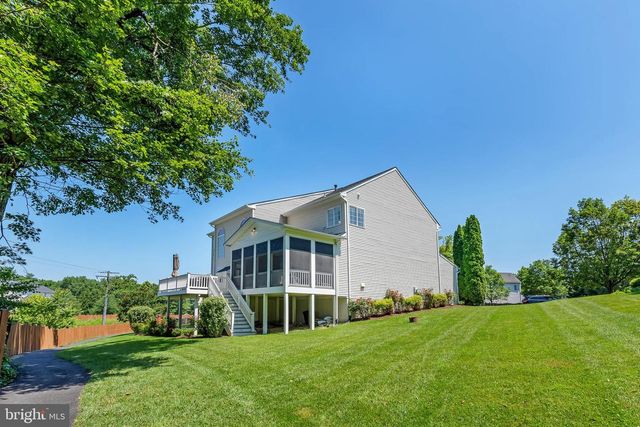 317 N OLD DOMINION LN, Purcellville, VA 20132