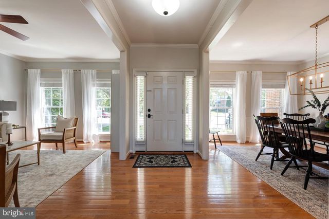 317 N OLD DOMINION LN, Purcellville, VA 20132