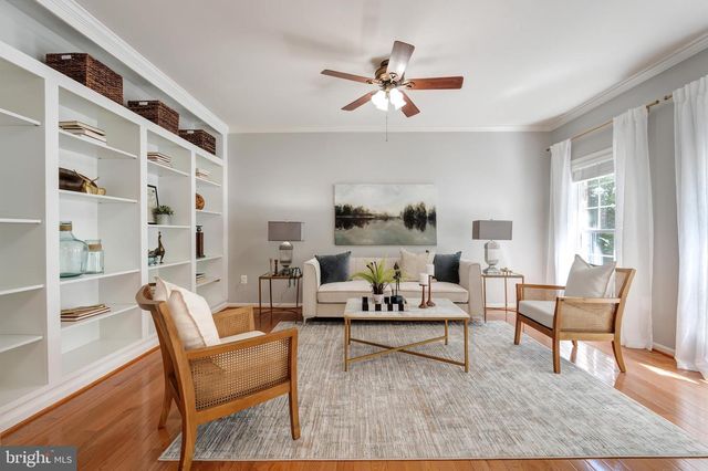317 N OLD DOMINION LN, Purcellville, VA 20132