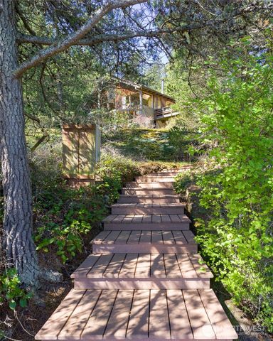 470 Bonanza Drive, Lopez Island, WA 98261