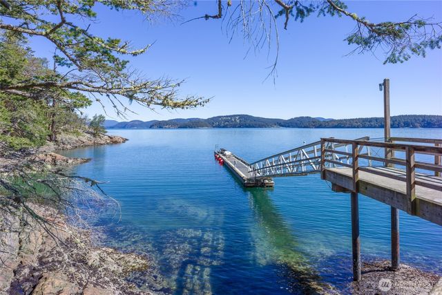 470 Bonanza Drive, Lopez Island, WA 98261