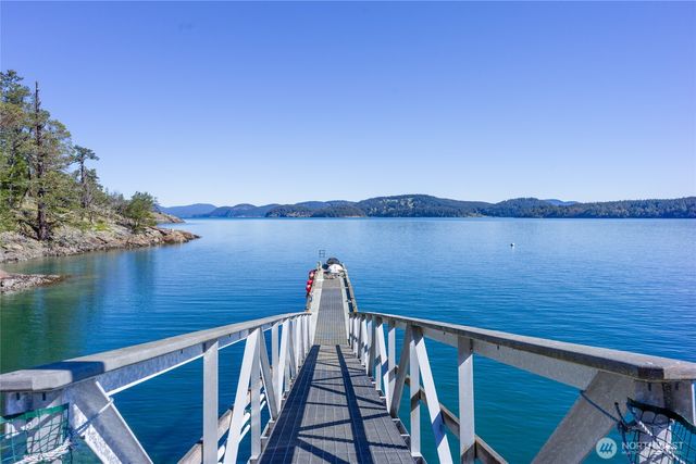 470 Bonanza Drive, Lopez Island, WA 98261