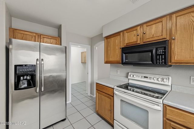 9139 E Muleshoe Street, Tucson, AZ 85747