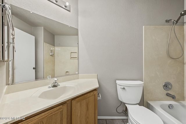 9139 E Muleshoe Street, Tucson, AZ 85747