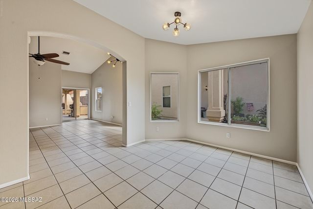 9139 E Muleshoe Street, Tucson, AZ 85747
