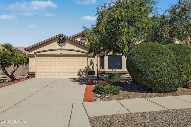 9139 E Muleshoe Street, Tucson, AZ 85747