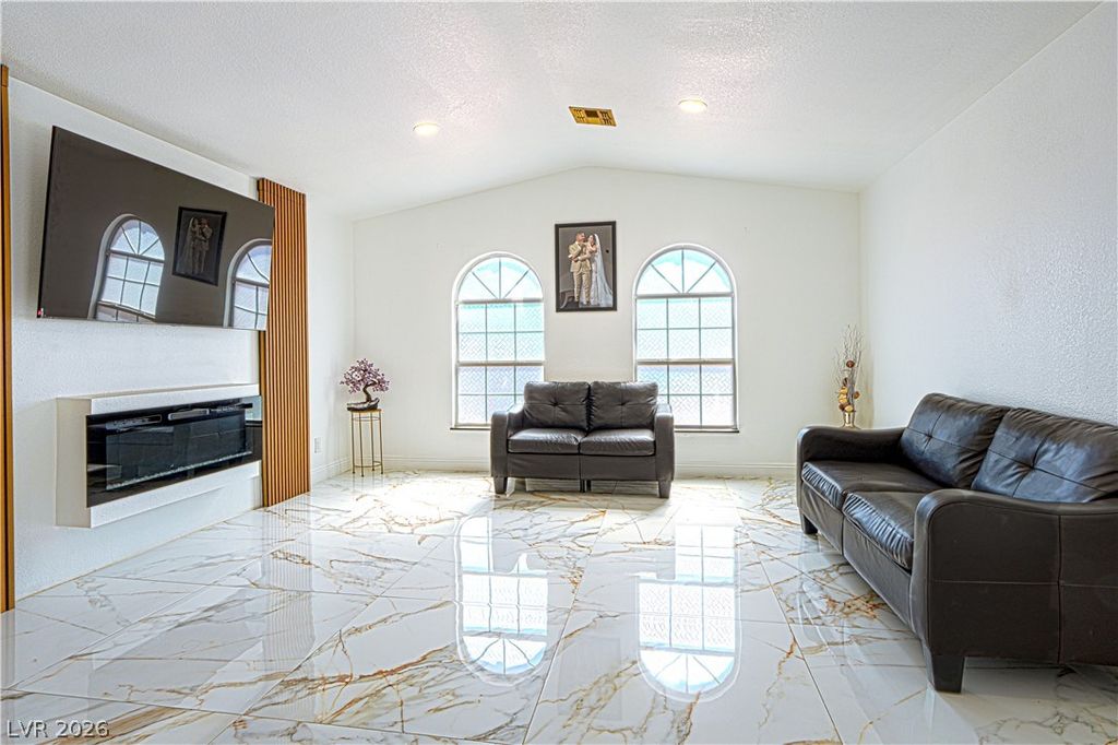 1825 Stonington Place, Las Vegas, NV 89108 — photo 5