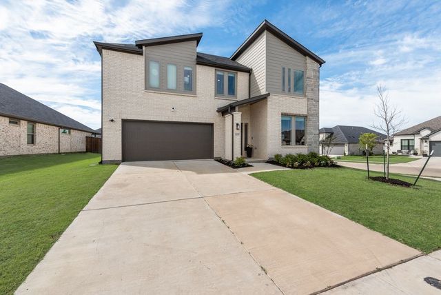 2037 Dovedale Drive, Forney, TX 75126