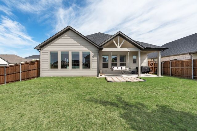 2037 Dovedale Drive, Forney, TX 75126