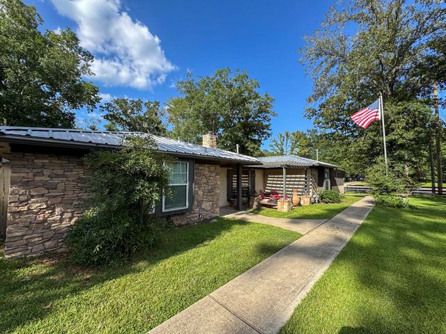 4014 Teas Nursery Road, Conroe, TX 77304
