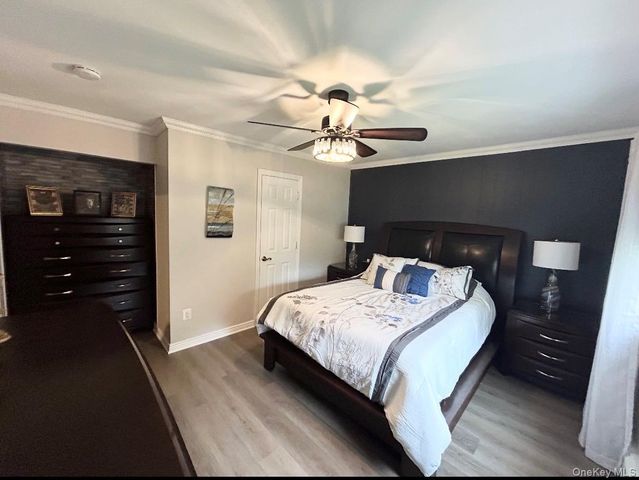 3 Norma Lane, Kings Park, NY 11754