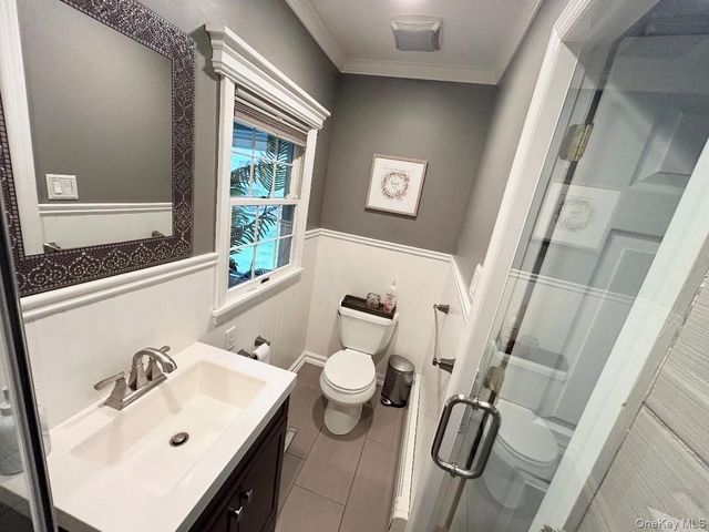 3 Norma Lane, Kings Park, NY 11754