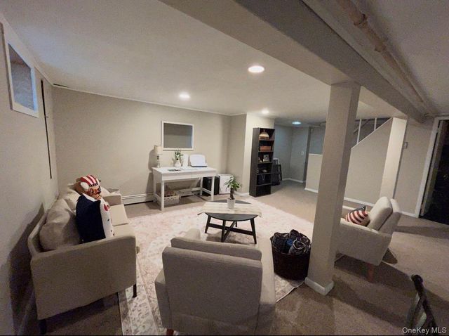 3 Norma Lane, Kings Park, NY 11754