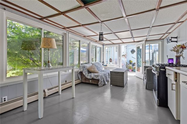 333 Phenix Avenue, Cranston, RI 02920