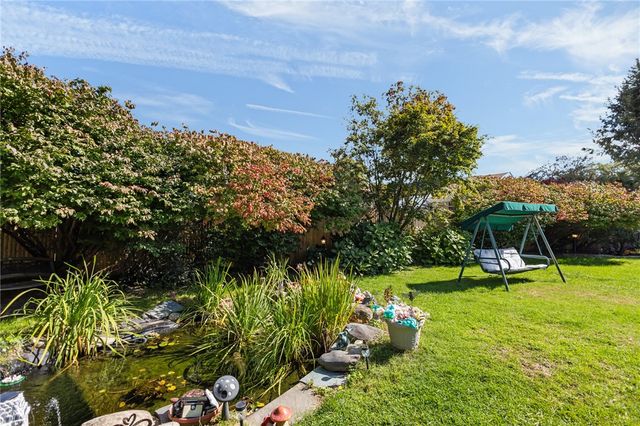 333 Phenix Avenue, Cranston, RI 02920