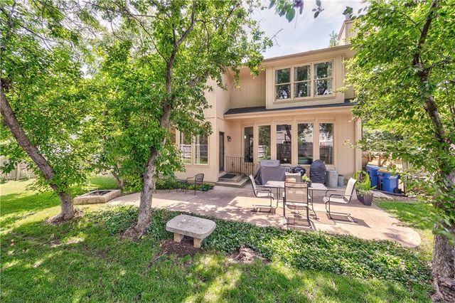 15409 Reeds Street, Overland Park, KS 66223