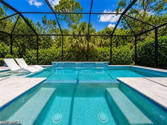 12667 Biscayne CT, Naples, FL 34105