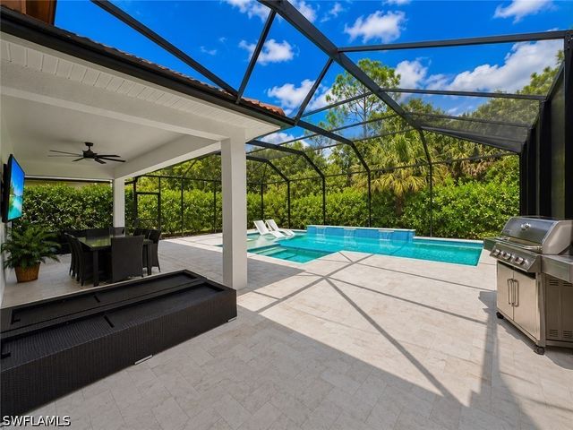 12667 Biscayne CT, Naples, FL 34105