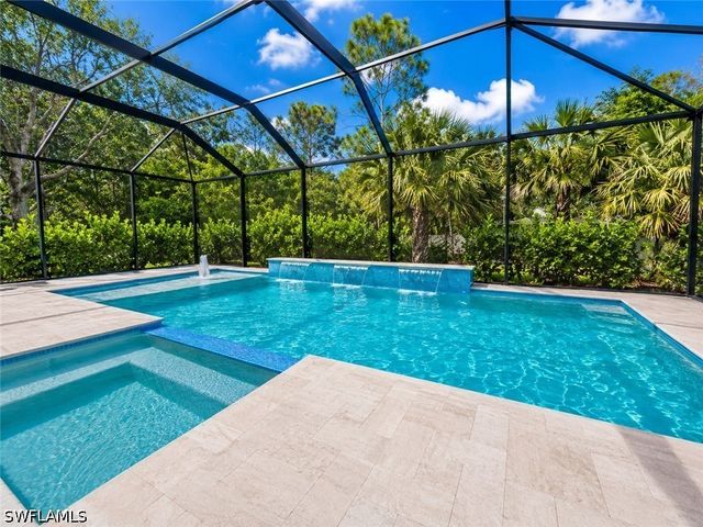 12667 Biscayne CT, Naples, FL 34105