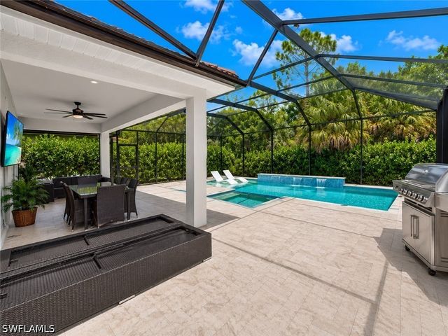 12667 Biscayne CT, Naples, FL 34105