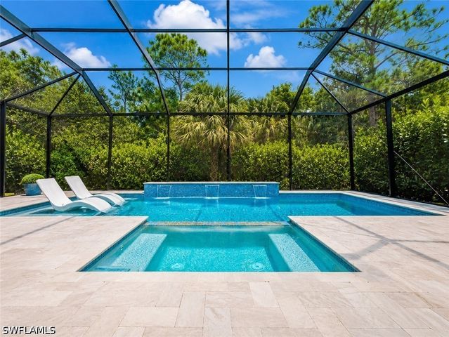 12667 Biscayne CT, Naples, FL 34105