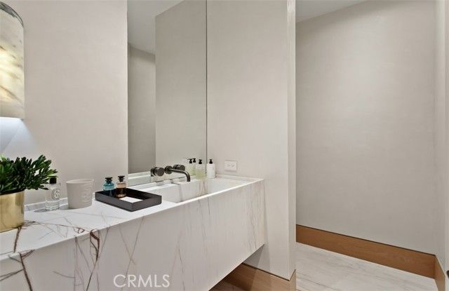 7 Sailview, Newport Coast, CA 92657