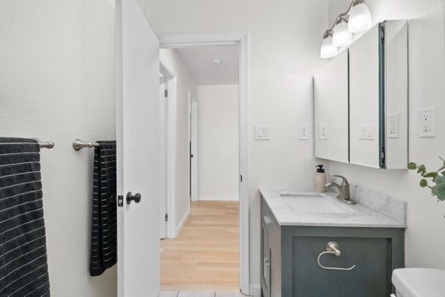 679 School Street, Pittsburg, CA 94565