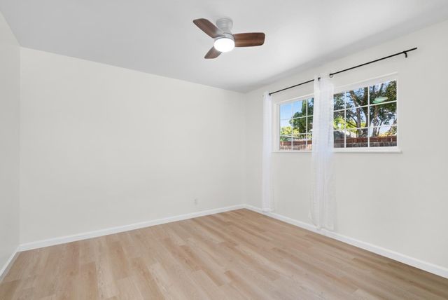 679 School Street, Pittsburg, CA 94565