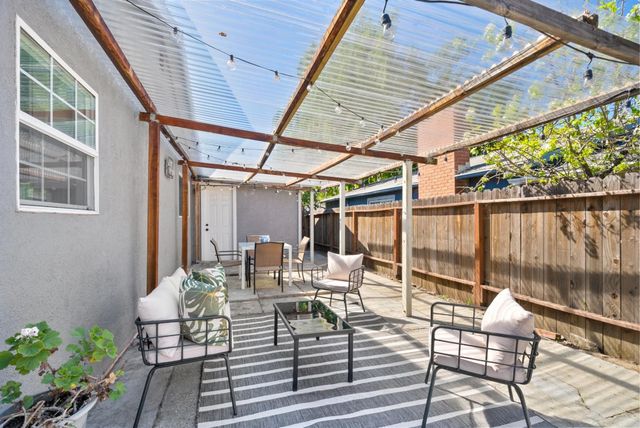 679 School Street, Pittsburg, CA 94565