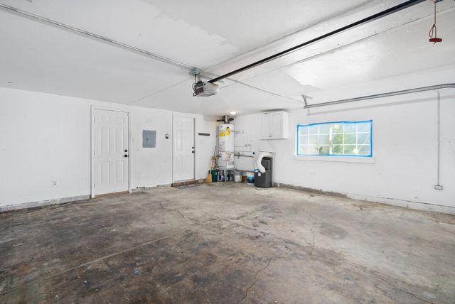 679 School Street, Pittsburg, CA 94565