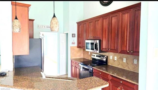 6355 Lexington CT 201, Naples, FL 34110