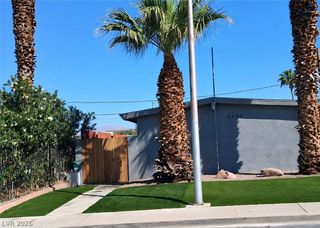 2532 Flower Avenue, North Las Vegas, NV 89030